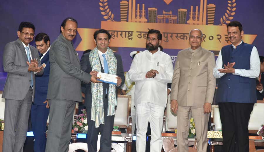 Adar Poonawalla Receives 'Udyog Mitra' Award